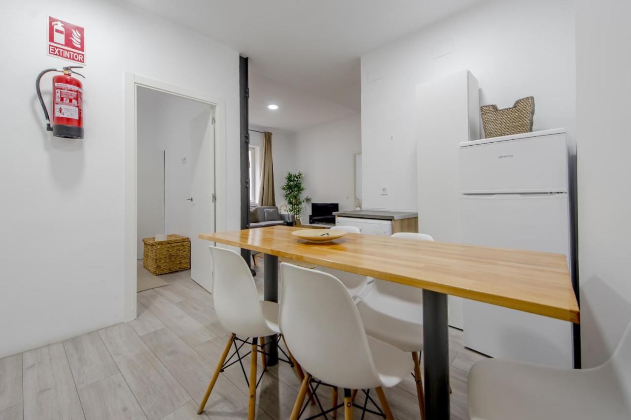 Cozy Apartamento En La Latina, El Centro De Madrid Apartment Luaran gambar