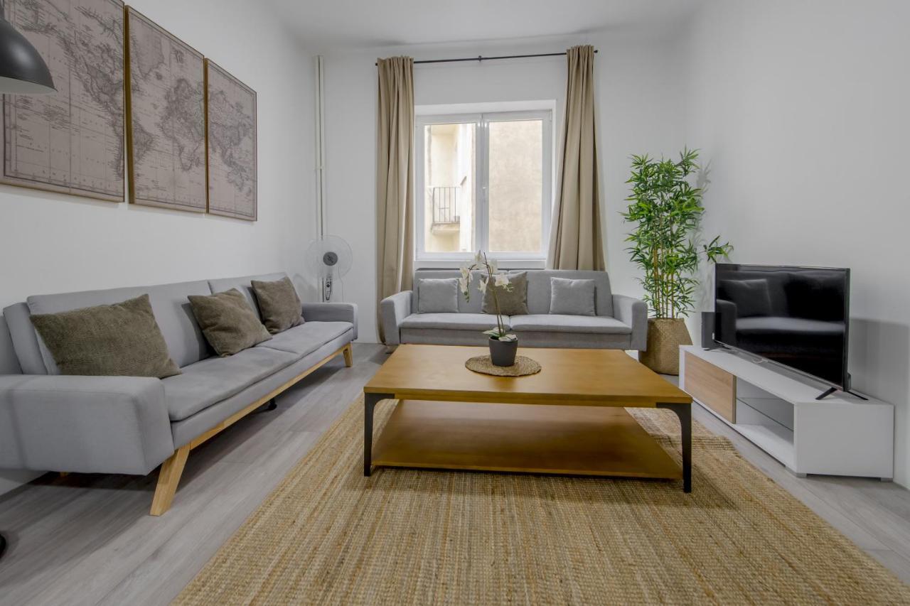 Cozy Apartamento En La Latina, El Centro De Madrid Apartment Luaran gambar